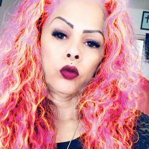 Meet your Posher, Luna